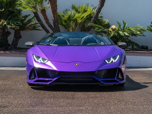 Used 2024 Lamborghini Huracan EVO AWD/4WD image 5