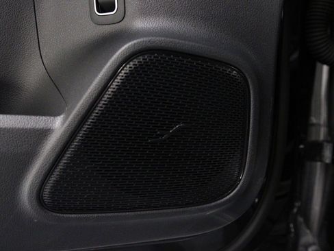 Certified 2025 Mercedes-Benz GLA 250 4MATIC image 24