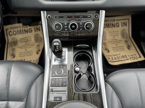 Used 2014 Land Rover Range Rover Sport HSE image 30