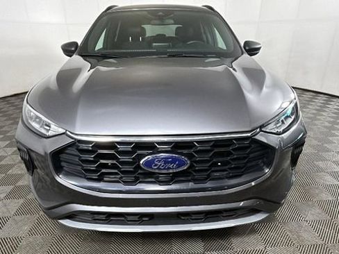 Used 2023 Ford Escape ST-Line AWD/4WD image 8