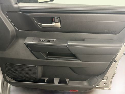 Used 2025 Toyota Tundra SR5 w/ SR5 Convenience Package AWD/4WD image 33
