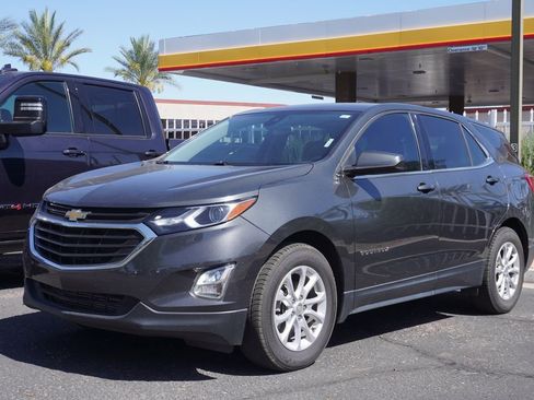 Used 2020 Chevrolet Equinox LT FWD image 11