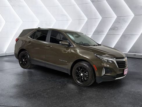 Used 2023 Chevrolet Equinox LT FWD image 1