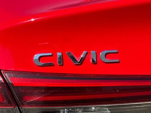 Used 2024 Honda Civic Sport image 32