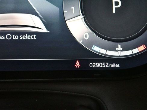 Used 2023 Land Rover Range Rover SE image 44