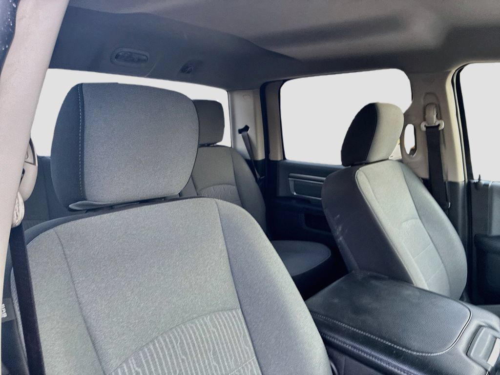Used 2023 RAM 1500 Classic SLT AWD/4WD image 25