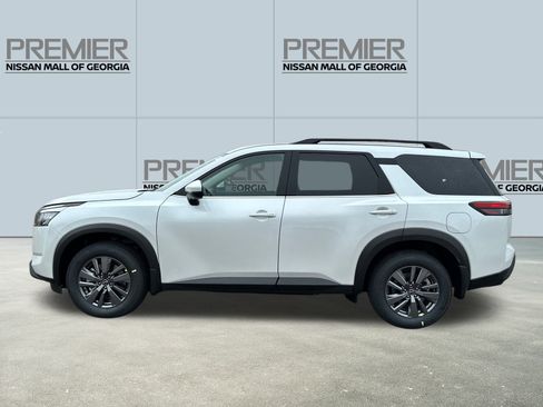 New 2025 Nissan Pathfinder SV w/ SV Premium Package image 8