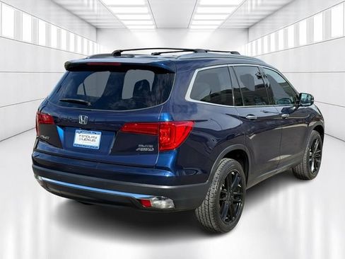 Used 2017 Honda Pilot Elite image 5