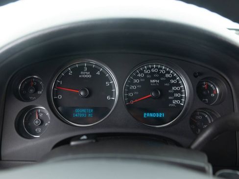 Used 2007 Chevrolet Suburban LT AWD/4WD image 40