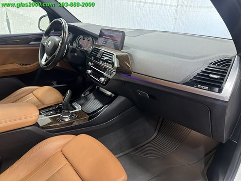 Used 2019 BMW X3 xDrive30i w/ Premium Package AWD/4WD image 3