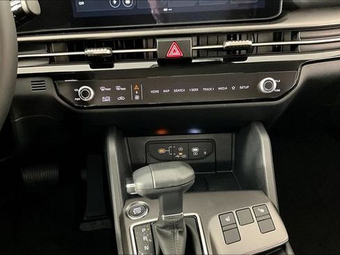 New 2026 Kia Sportage EX FWD image 7