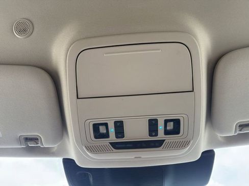 Used 2021 Ford Explorer 2WD image 8