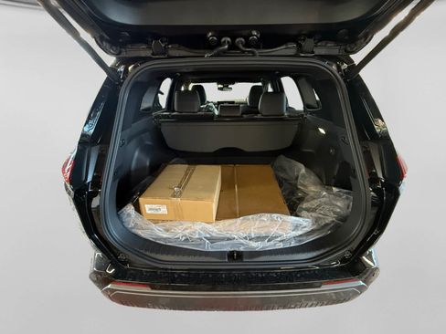 New 2026 Toyota RAV4 XSE AWD/4WD image 23