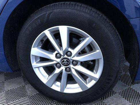 Certified 2025 Toyota Camry LE FWD image 17
