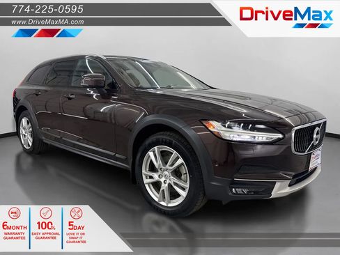 Used 2018 Volvo V90 T5 Cross Country w/ Convenience Package AWD/4WD image 1