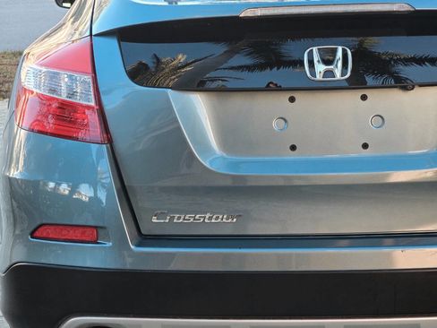 Used 2014 Honda Crosstour EX-L image 37