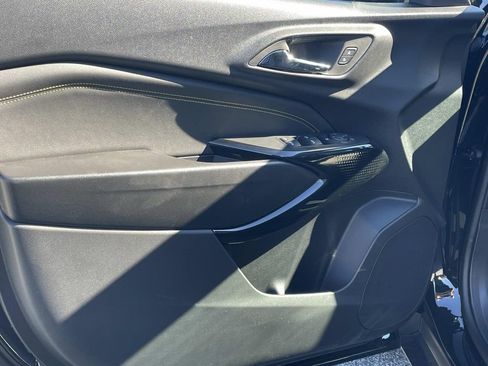 New 2026 Chevrolet Trax LT w/ Driver Confidence Package image 13