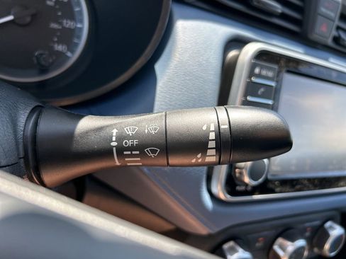 New 2025 Nissan Versa SV w/ Trunk Package image 22