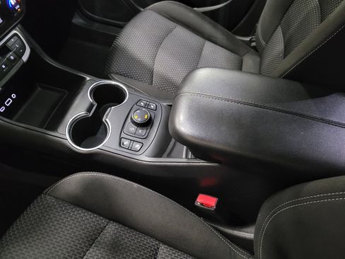 Used 2023 GMC Terrain SLE w/ Driver Convenience Package AWD/4WD image 26