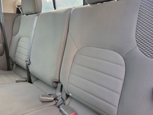 Used 2019 Nissan Frontier PRO-4X image 20