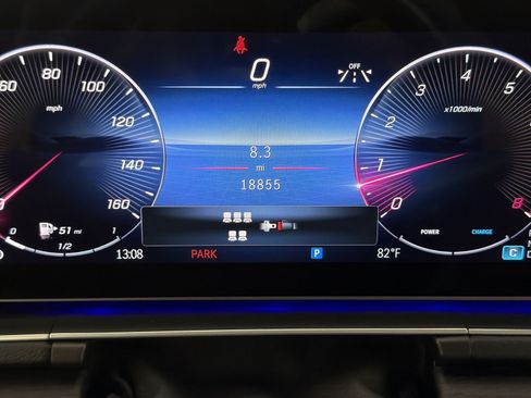 Used 2025 Mercedes-Benz GLS 450 4MATIC image 17