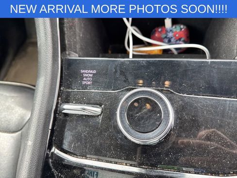 Used 2022 Jeep Grand Cherokee L Limited w/ Black Appearance Package image 16