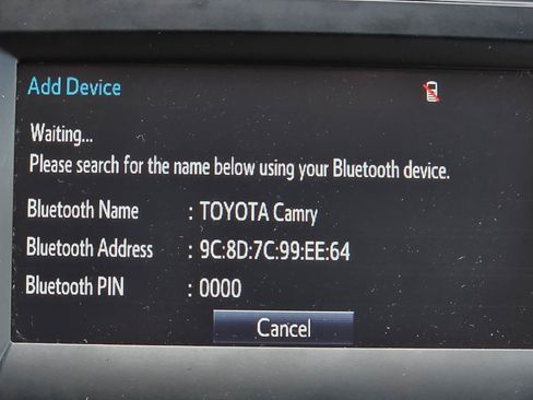 Used 2017 Toyota Camry LE FWD image 19