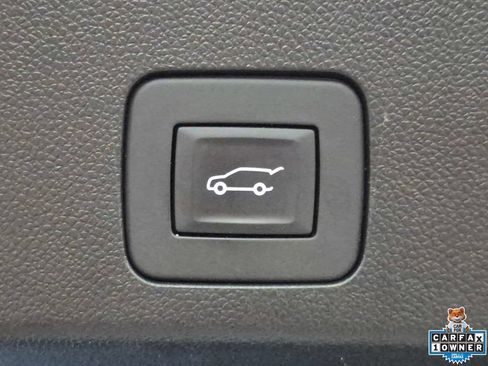 Certified 2025 Buick Encore GX Sport Touring w/ Advanced Technology Package AWD/4WD image 28