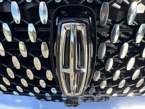 Certified 2024 Lincoln Navigator L Black Label image 8