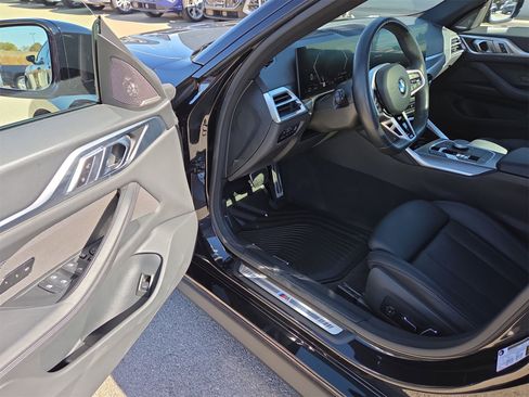 Used 2025 BMW 430i w/ M Sport Package image 15