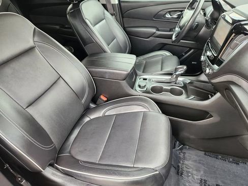 Certified 2021 Chevrolet Traverse High Country w/ LPO, Floor Liner Package AWD/4WD image 13