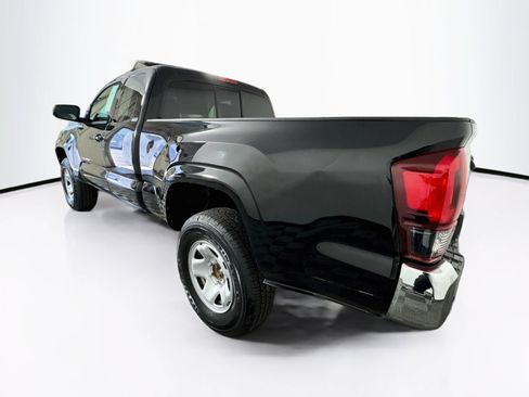 Certified 2022 Toyota Tacoma SR5 RWD image 5