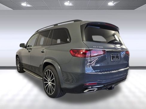 New 2025 Mercedes-Benz GLS 580 4MATIC image 2