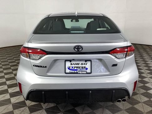 Used 2026 Toyota Corolla SE w/ SE Package FWD image 5