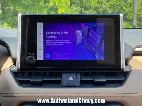 Used 2025 Toyota RAV4 LE AWD/4WD image 24