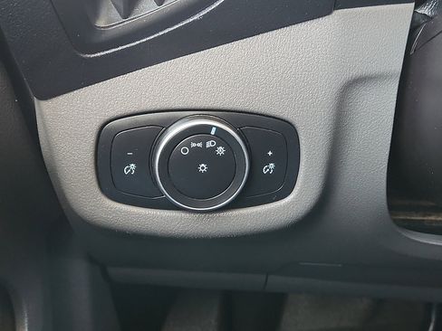 Used 2020 Ford Transit Connect XL FWD image 13