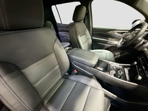 New 2026 Chevrolet Traverse LT w/ Sun and Wheel Package image 30