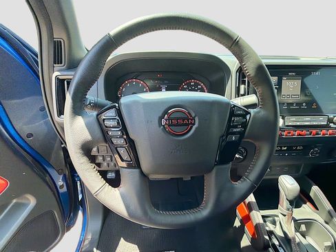 Used 2025 Nissan Frontier PRO-4X AWD/4WD image 37
