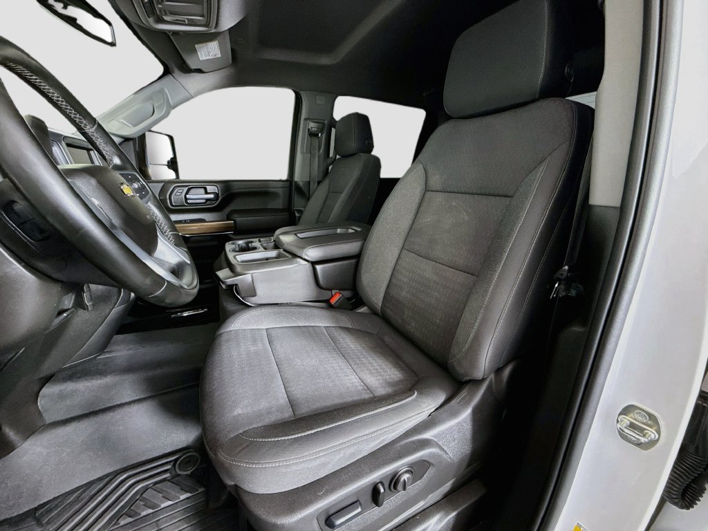 Used 2023 Chevrolet Silverado 2500 LT AWD/4WD image 19