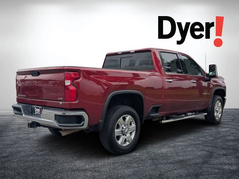 Used 2020 Chevrolet Silverado 2500 LTZ AWD/4WD image 3