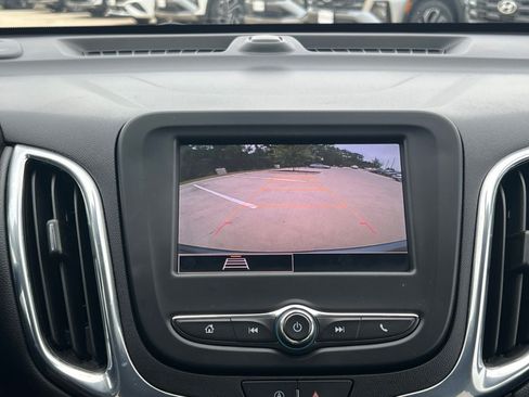 Used 2023 Chevrolet Equinox LT FWD image 30