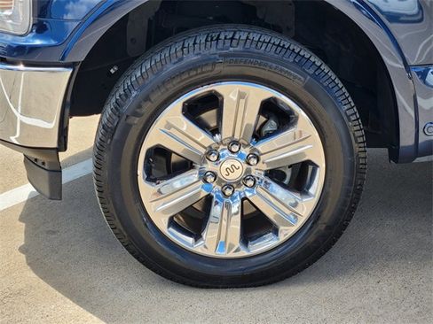 Used 2018 Ford F150 King Ranch w/ Equipment Group 601A Luxury AWD/4WD image 17