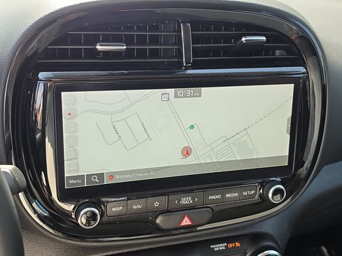 Used 2024 Kia Soul EX FWD image 22