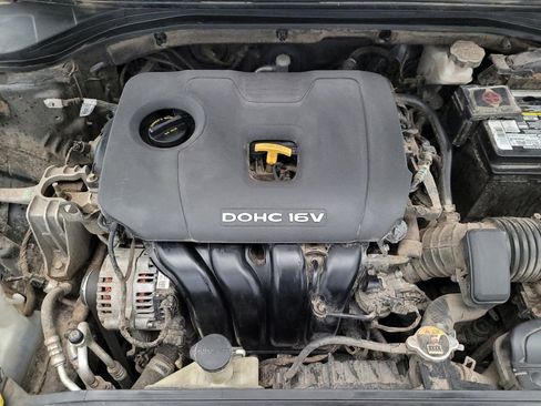 Used 2018 Hyundai Elantra Value Edition image 30