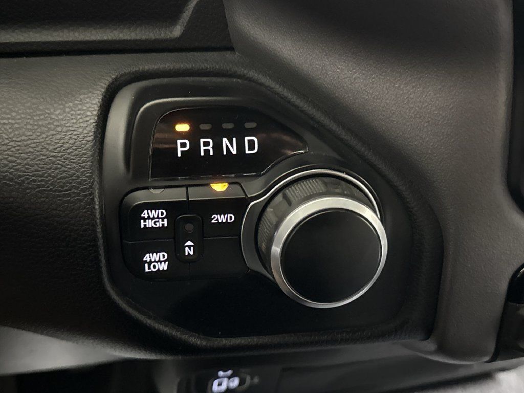 Used 2024 RAM 2500 Big Horn AWD/4WD image 17
