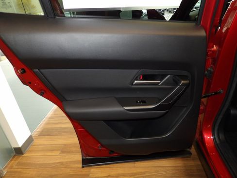 Certified 2025 MAZDA CX-50 AWD 2.5 Hybrid w/ Weather Package image 22