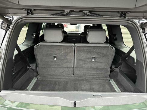 Used 2025 Rivian R1S Adventure image 25