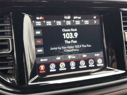 Used 2023 Dodge Durango GT image 19