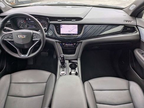 Certified 2024 Cadillac XT6 Premium Luxury w/ Technology Package AWD/4WD image 14