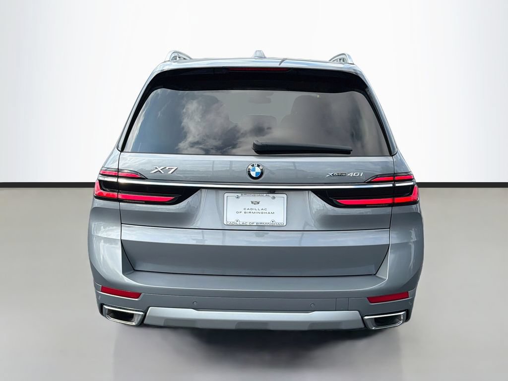 Used 2024 BMW X7 xDrive40i AWD/4WD image 6